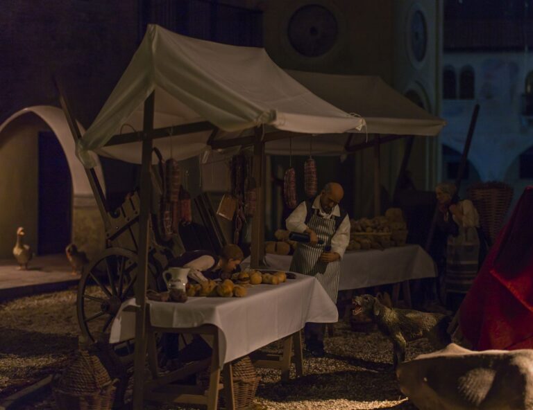 Presepio dei Frati, Natale 2015: Conegliano, la «Città del Cima», foto 17